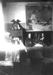 Мастерская с портретом Вареньки.
1915 или 1916